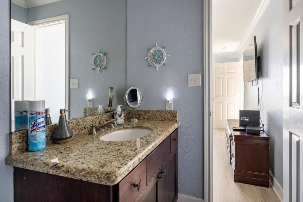 Ferienwohnung Oceanfront At The Dawns Galveston Exterior foto