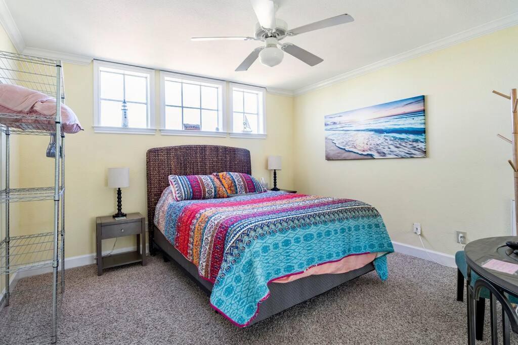 Ferienwohnung Oceanfront At The Dawns Galveston Exterior foto